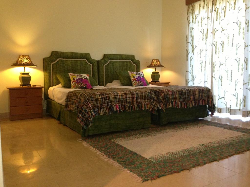 Encosta Da Praia Luxury Suites Carvoeiro  Quarto foto